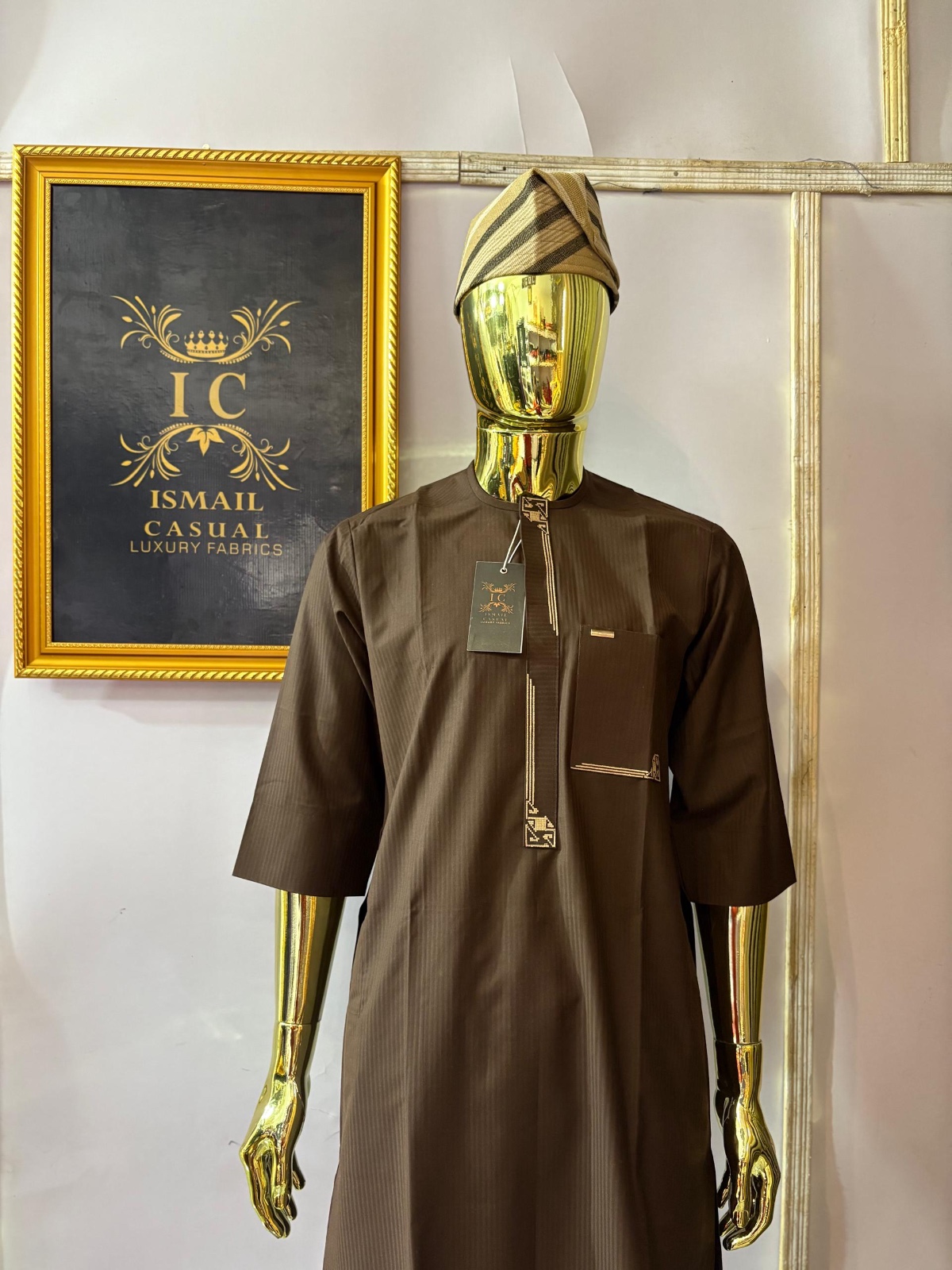 Stylish Three Quarter Native (Up and Down with Cap)